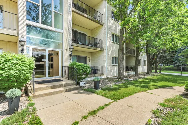 1004 E Harding Drive #304, Urbana, IL 61801