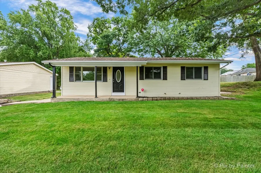 911 W Florence Street, McHenry, IL 60051 - #2