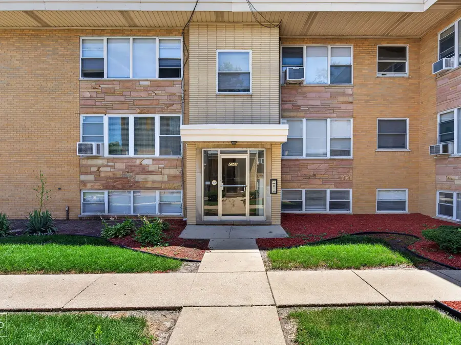 7545 W Belden Avenue #3, Elmwood Park, IL 60707 - #2