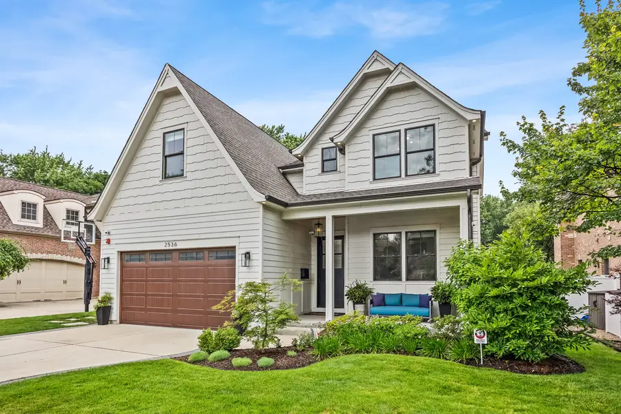 2536 Oak Avenue, Northbrook, IL 60062 - #3