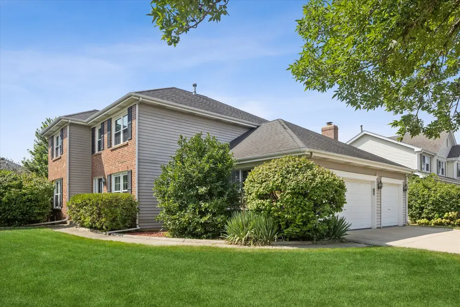 1524 Fieldcrest Drive, West Chicago, IL 60185 - #2