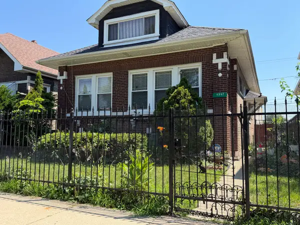 4947 W Concord Place, Chicago, IL 60639