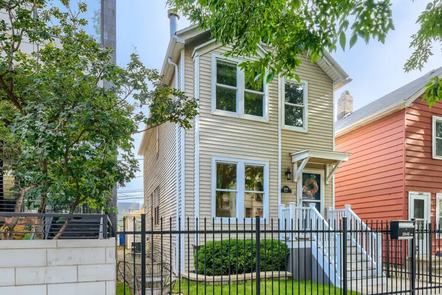 2048 W Huron Street, Chicago, IL 60612 - #2