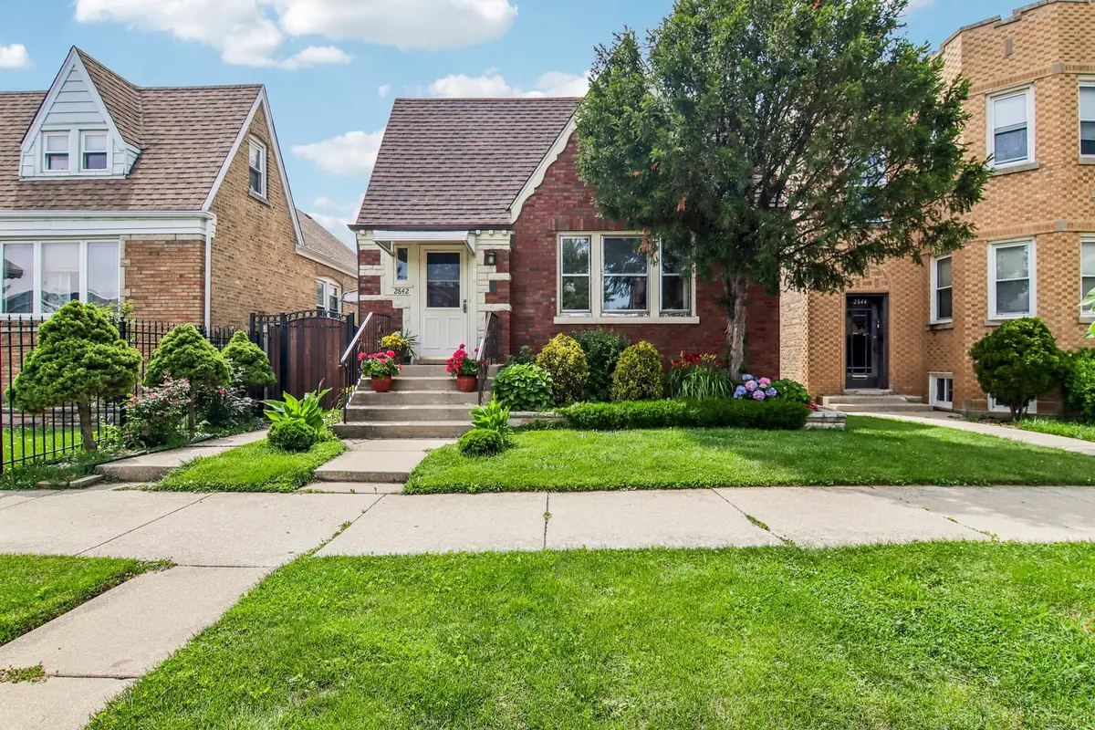 2842 N Mont Clare Avenue, Chicago, IL 60634 - #1