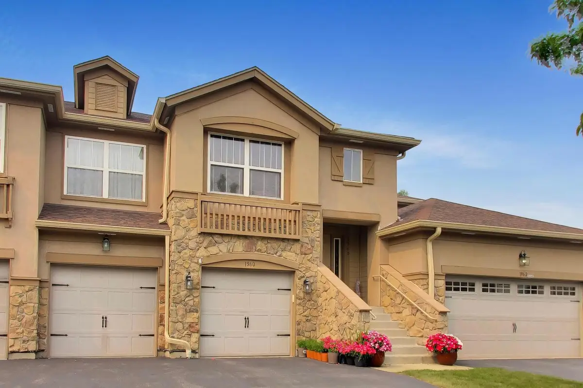 1960 Crenshaw Circle #1960, Vernon Hills, IL 60061 - #1