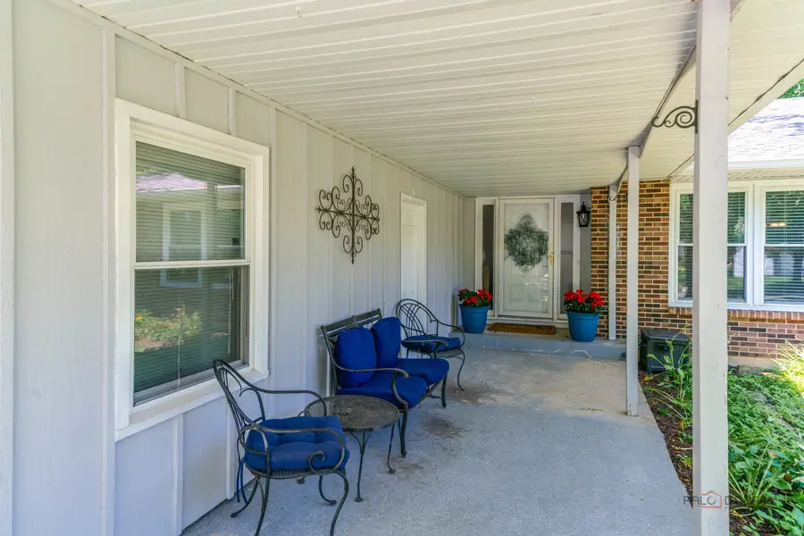 6 S Deerpath Drive, Vernon Hills, IL 60061 - #3