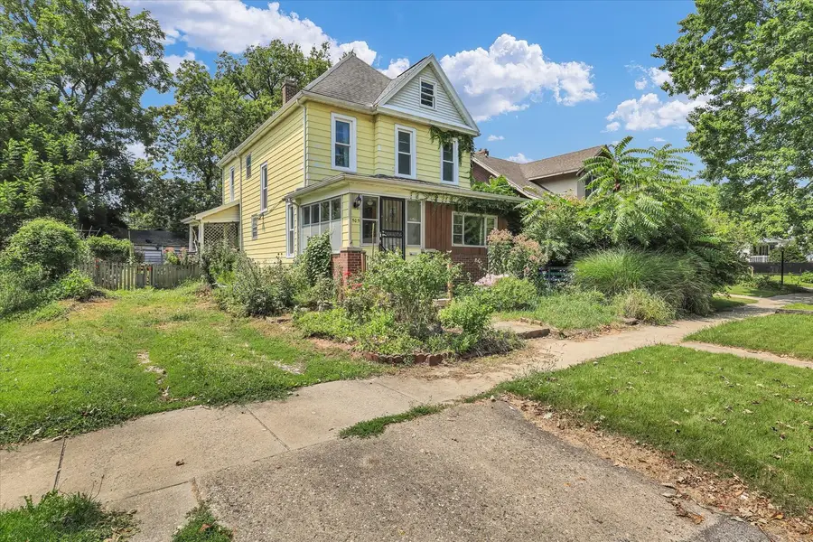 505 N Mckinley Avenue, Champaign, IL 61821 - #2