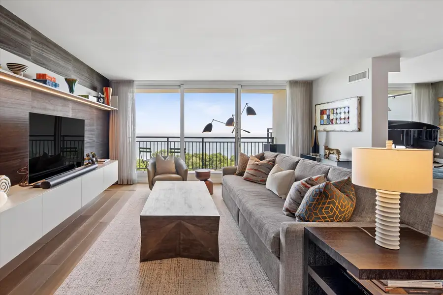 3470 N Lake Shore Drive #22B, Chicago, IL 60657 - #3