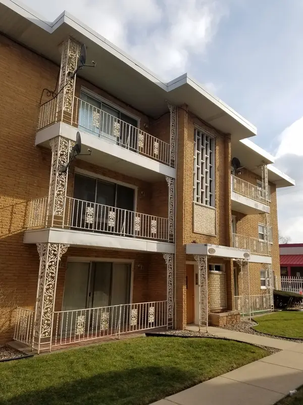 2336 W 111th Street #2, Chicago, IL 60643