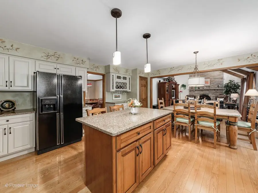 1381 Champion Forest Court, Wheaton, IL 60187 - #3
