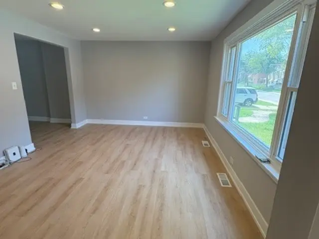 9737 S Merrill Avenue, Chicago, IL 60617 - #3