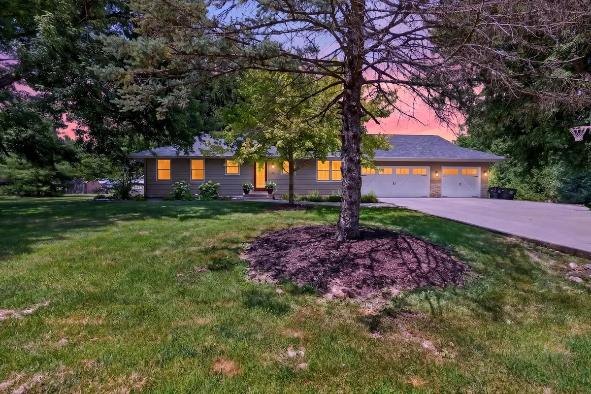19882 Oakwood Drive, Bloomington, IL 61705 - #1