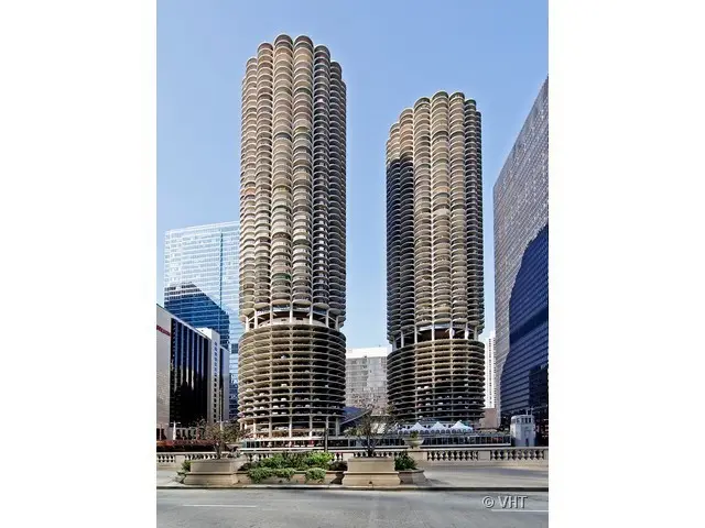 300 N State Street #4333, Chicago, IL 60654 - #1