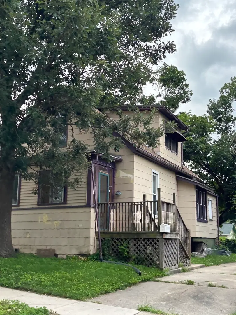 807 E Miller Street, Bloomington, IL 61701 - #1