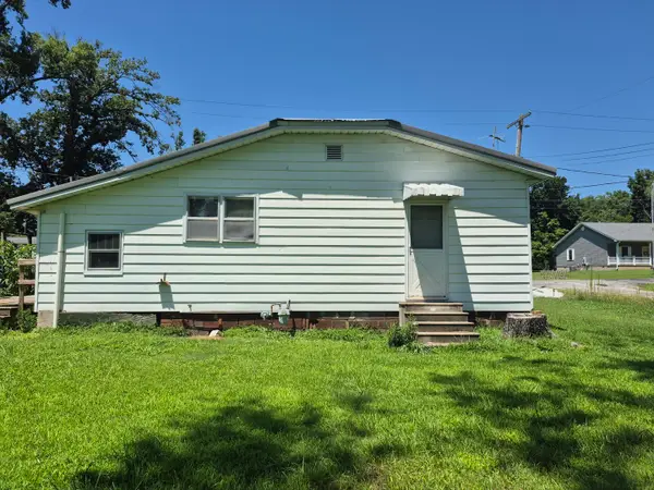 1117 Garfield Street, Eldorado, IL 62930