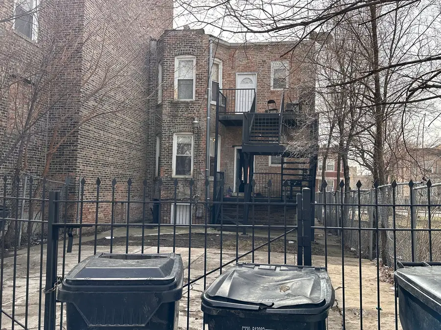 4146 W Jackson Boulevard, Chicago, IL 60624 - #3