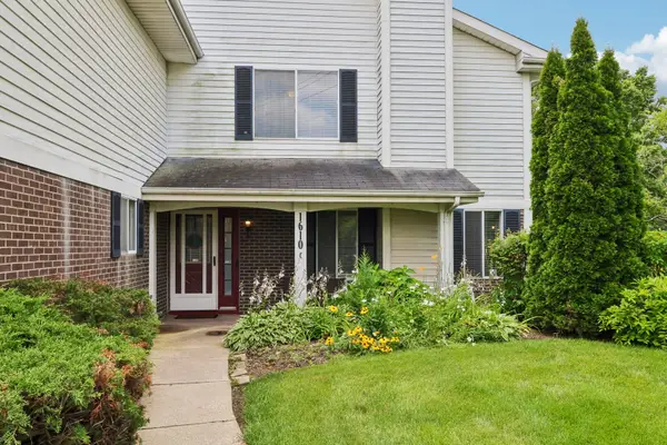 1610 Durham Court #C, Darien, IL 60561