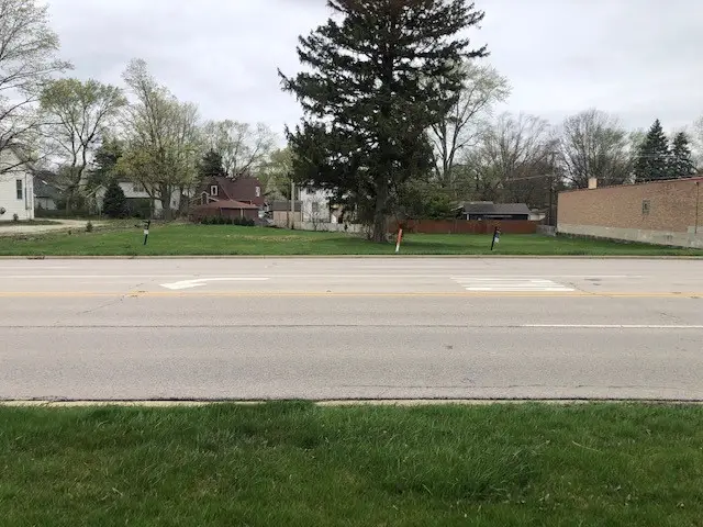 1002 Ogden Avenue, Lisle, IL 60532 - #3