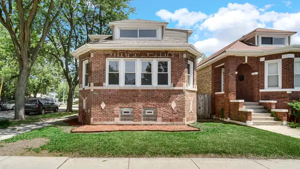 10001 S Wentworth Avenue, Chicago, IL 60628