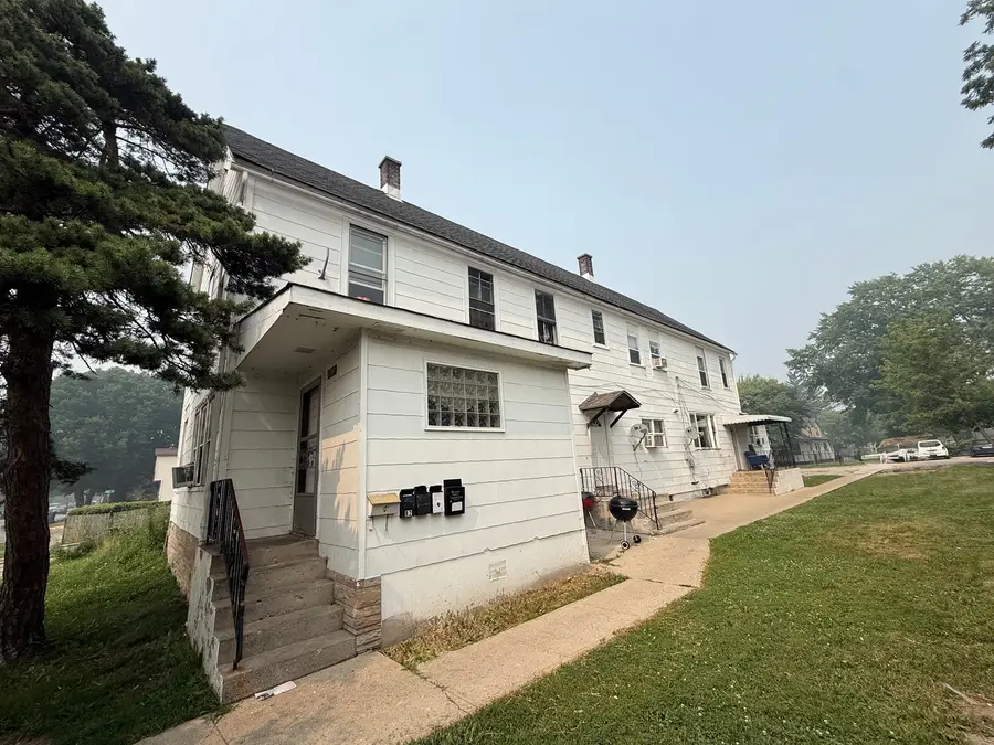 1309 Jackson Street, North Chicago, IL 60064 - #2