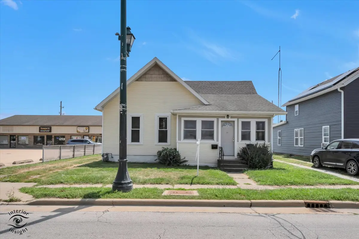 46 N Locust Street, Manteno, IL 60950 - #1