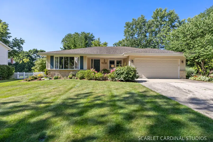 446 Hamilton Drive, Wheaton, IL 60189 - #2