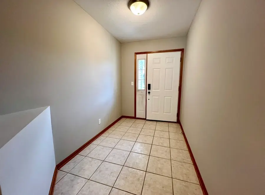 1172 Rose Drive, Sycamore, IL 60178 - #3