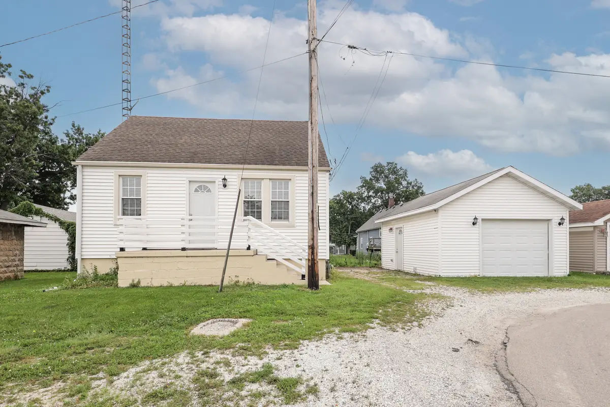 1012 1/2 W Lafayette Street, Ottawa, IL 61350 - #1