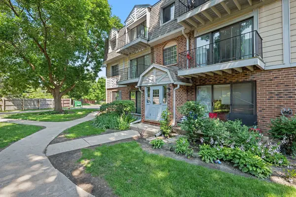 3256 Sanders Road #4E, Northbrook, IL 60062