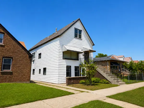 11144 S Green Bay Avenue, Chicago, IL 60617