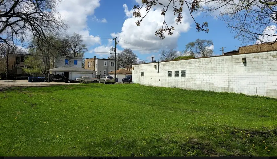 26 S 19th Avenue, Maywood, IL 60153 - #2