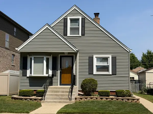 11247 S Albany Avenue, Chicago, IL 60655
