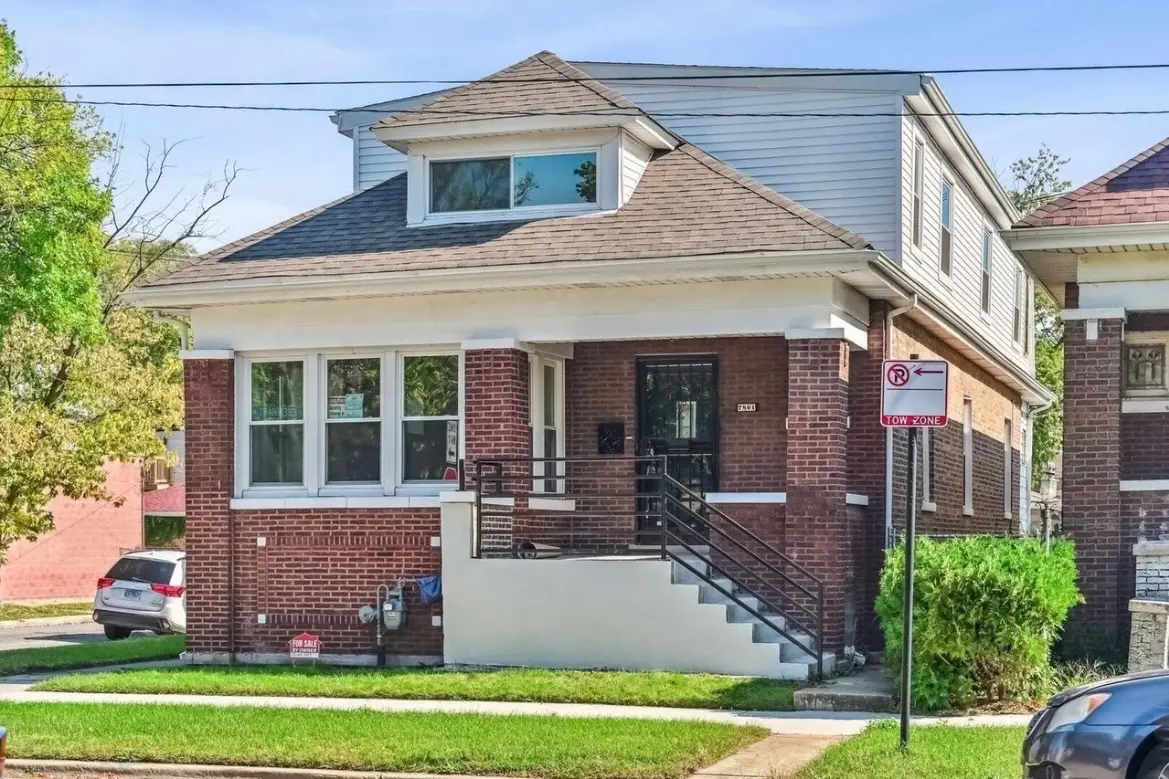 7801 S Eberhart Avenue, Chicago, IL 60619 - #1