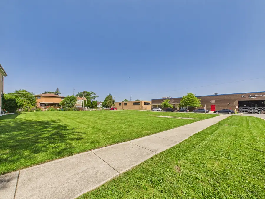 1636 N 32nd Avenue, Melrose Park, IL 60160 - #2