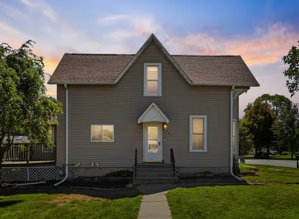 701 11th Avenue, Durant, IA 52747