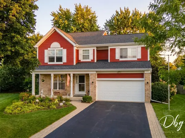 14 W Country Walk Drive, Round Lake Beach, IL 60073