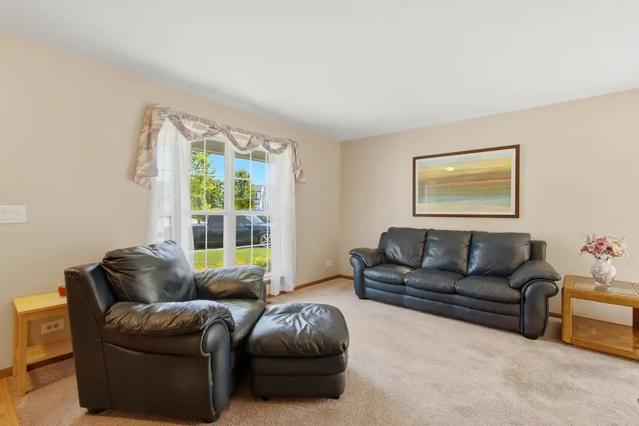 14 W Country Walk Drive, Round Lake Beach, IL 60073 - #3