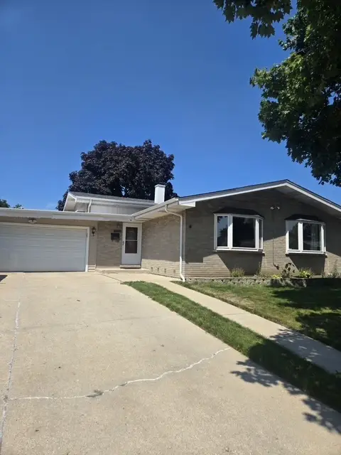 7928 Arcadia Street, Morton Grove, IL 60053 - #1