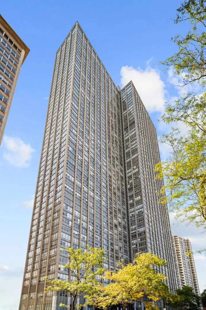 655 W Irving Park Road #4011, Chicago, IL 60613 - #1