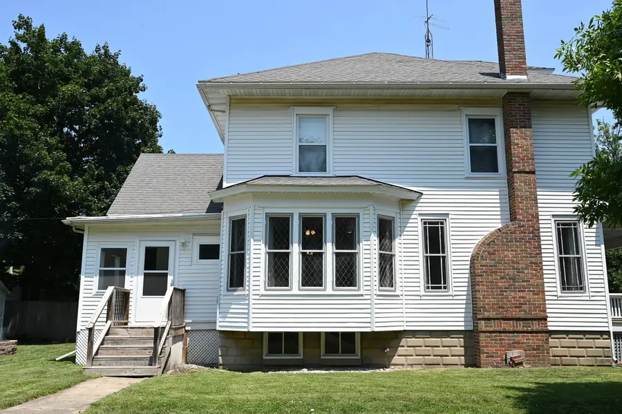 201 NE 4th Street, Atlanta, IL 61723 - #2