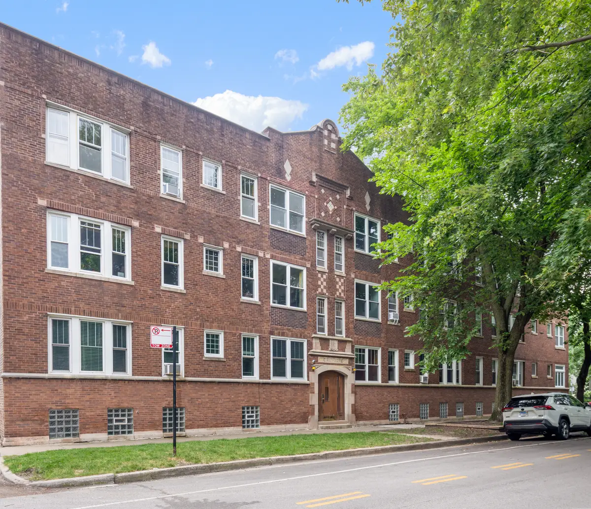 1469 W Berteau Avenue #303, Chicago, IL 60613 - #1