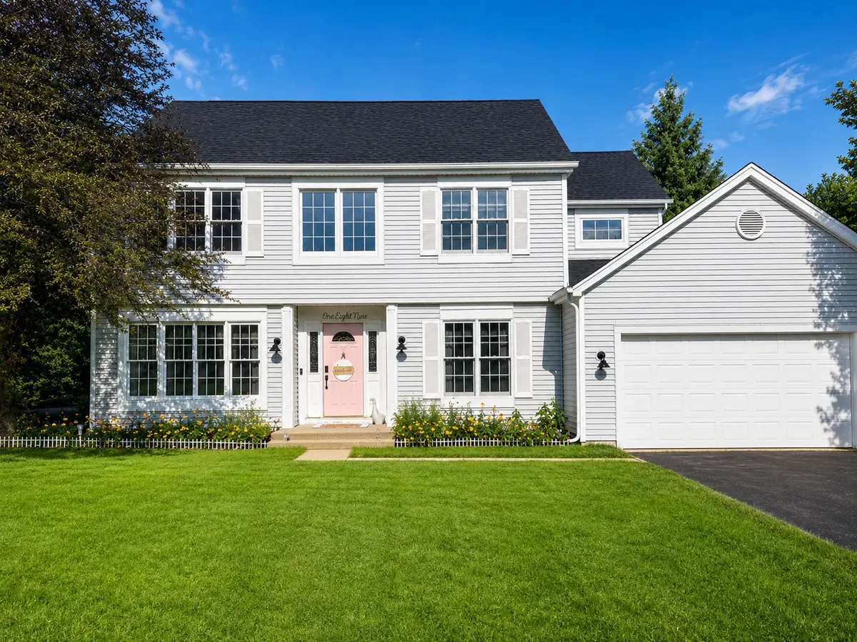 189 Hampton Street, Cary, IL 60013 - #1