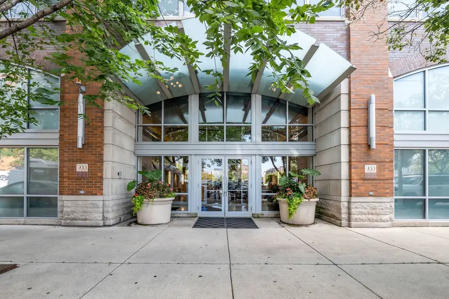 933 W Van Buren Street #326, Chicago, IL 60607 - #2