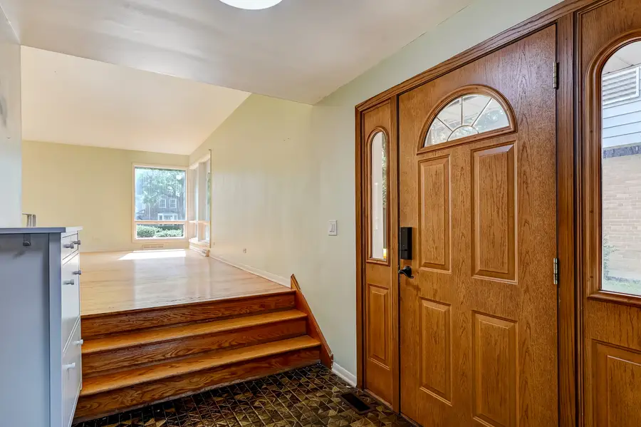 710 S La Grange Road, La Grange, IL 60525 - #2