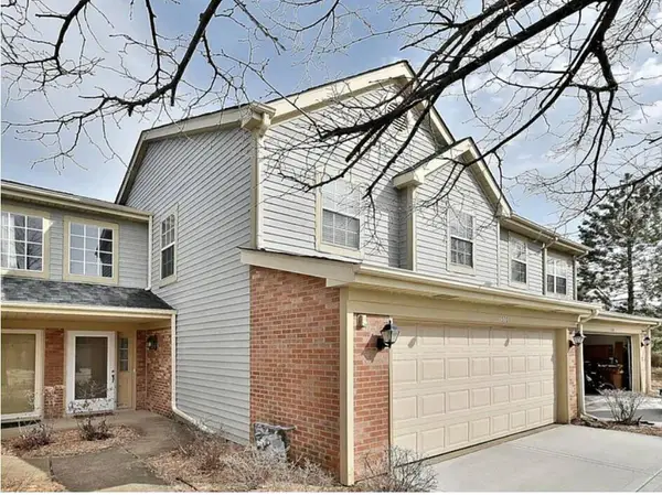 1516 Club Drive, Glendale Heights, IL 60139