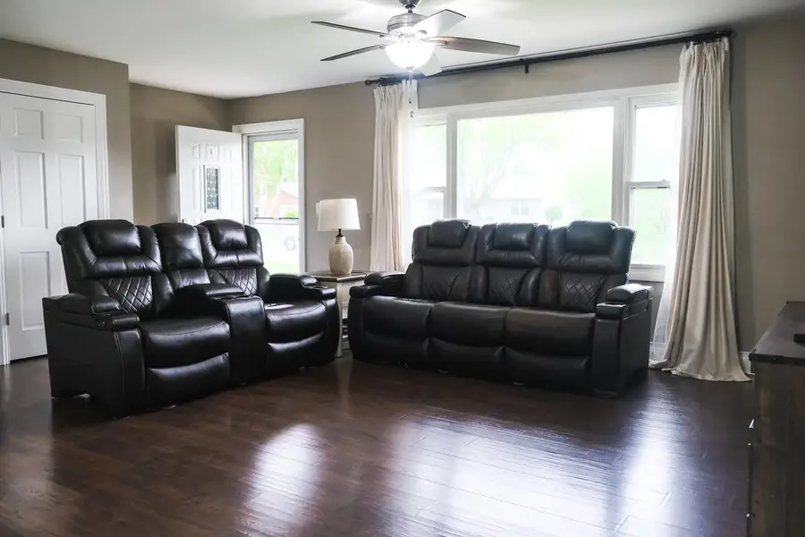 207 Hartway Court, Montgomery, IL 60538 - #3