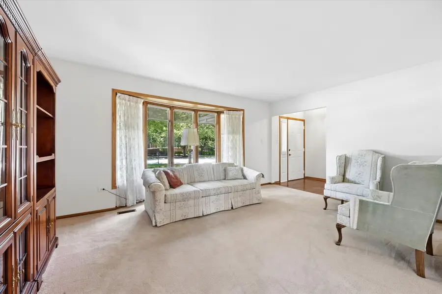 10709 S Washington Street, Oak Lawn, IL 60453 - #2
