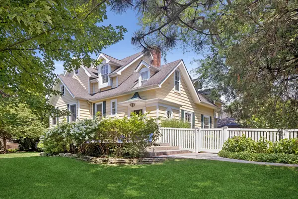 801 N Madison Street, Hinsdale, IL 60521