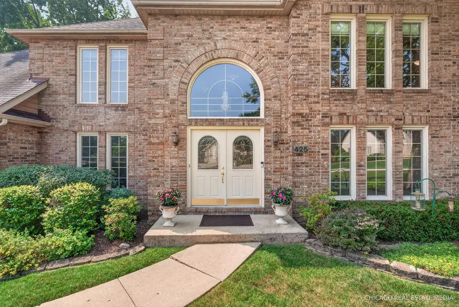 425 Brentwood Court, Roselle, IL 60172 - #2