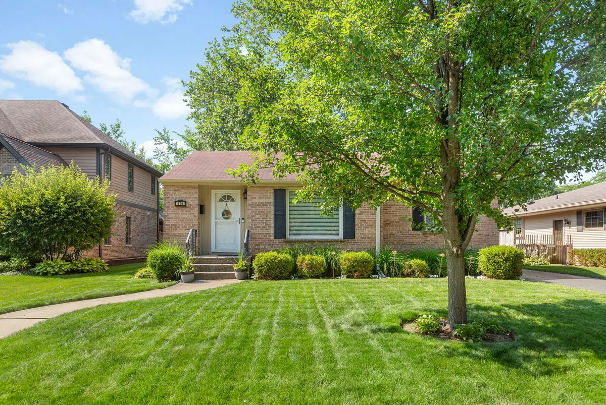 515 Longfellow Avenue, Deerfield, IL 60015 - #1